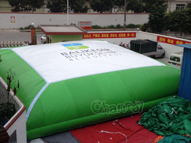 Big Stunt Airbag Jump for Sale Channal Inflatables