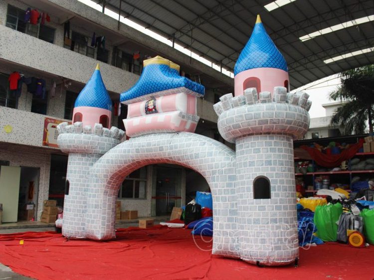 inflatable castle archway