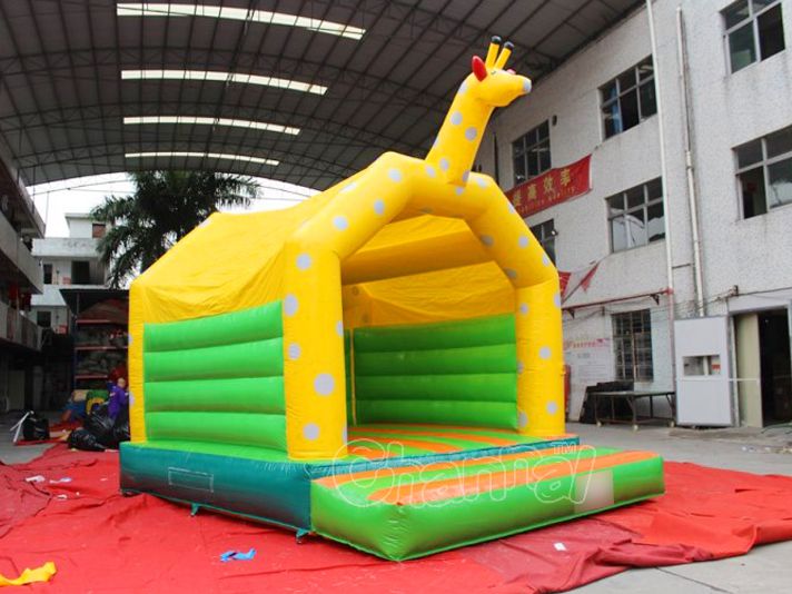 giraffe inflatable jumping house