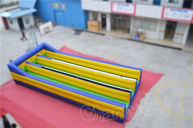 3 lanes inflatable bungee run game for carnivals