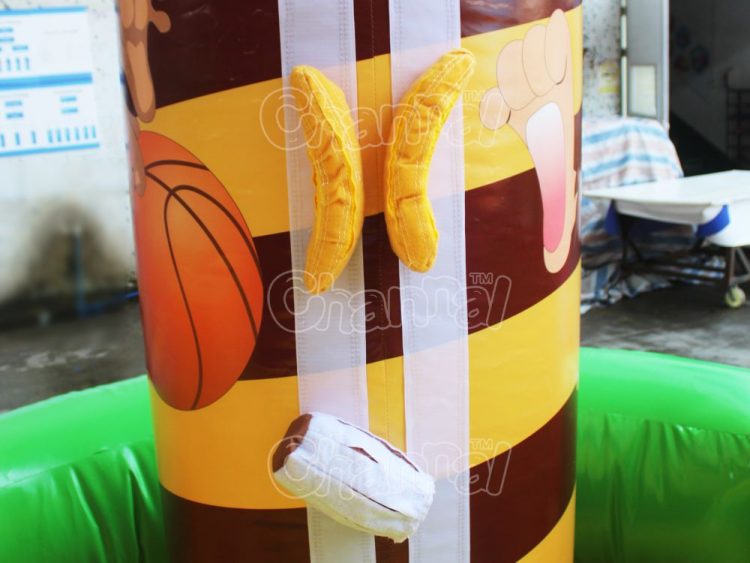 sticky velcro banana for hungry monkey bungee run game