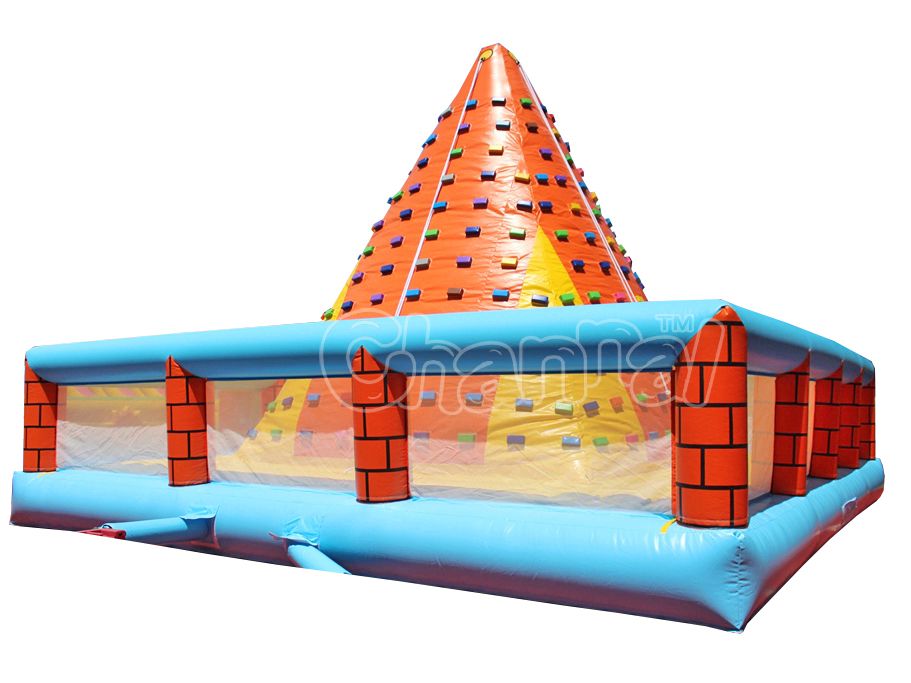 Inflatable Pyramid Climbing Wall Channal Inflatables