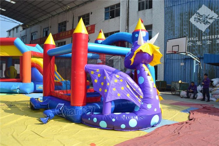 Hot Sale EN14960 Purple Dragon Castel Bounce House Dragon for Sale