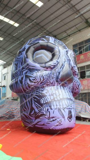 giant inflatable skull