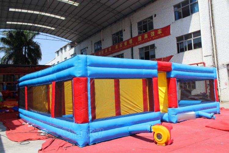 inflatable kids maze with blower