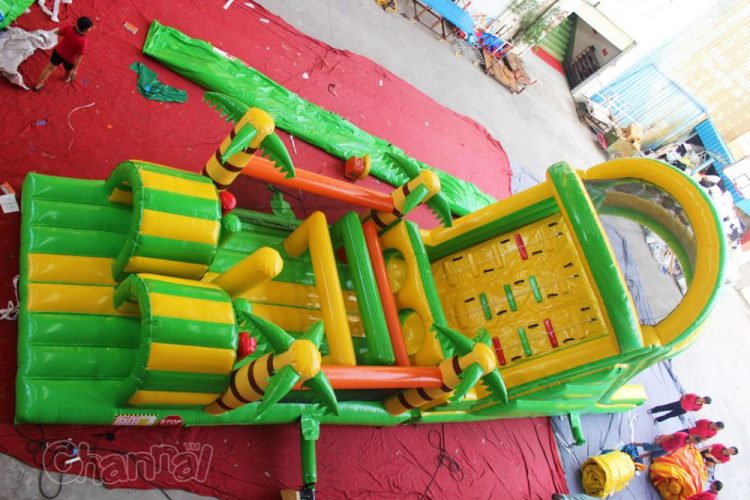 jungle race inflatable obstacle course for kids