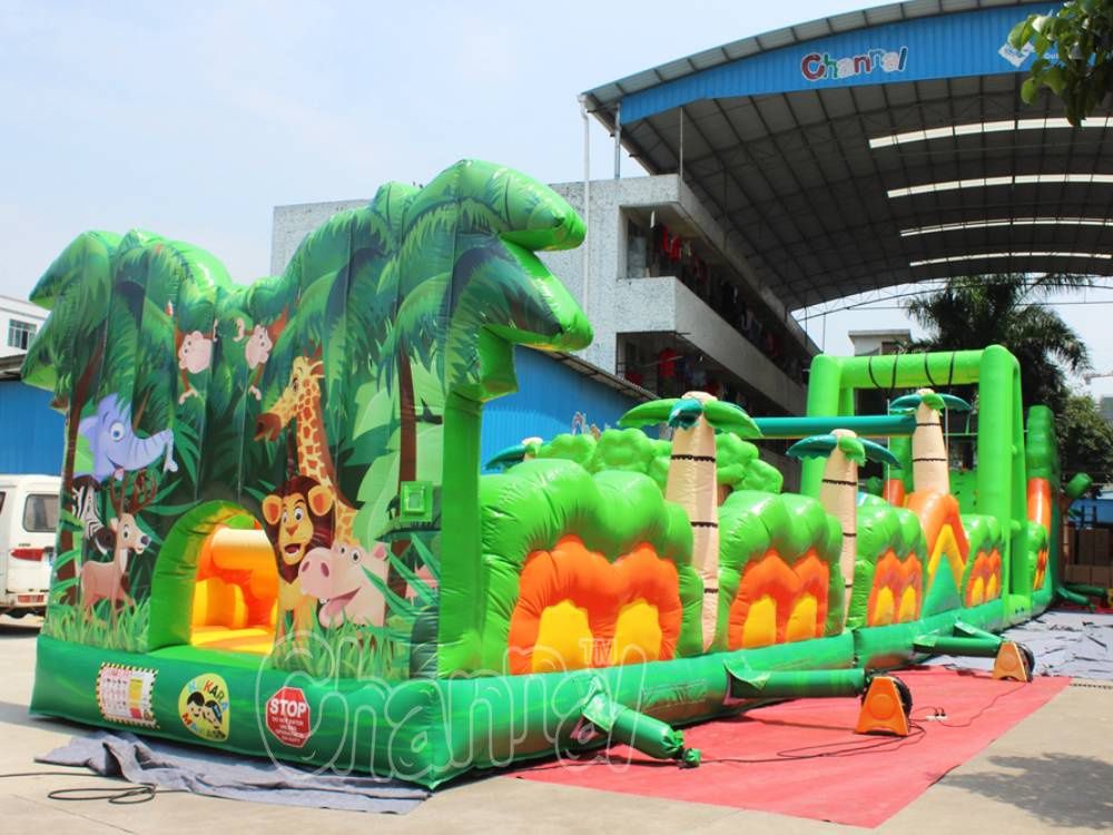 Jungle Themed Inflatable Obstacle Course Channal Inflatables
