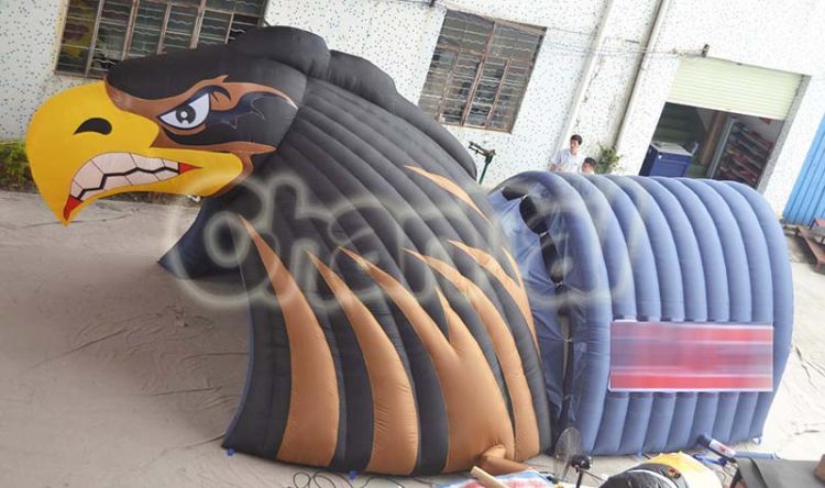 inflatable eagle tunnel for football teams