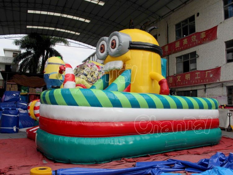 Christmas minions inflatable playground for sale