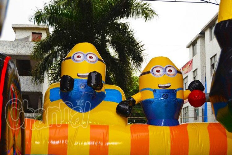 minions train theme obstacle course