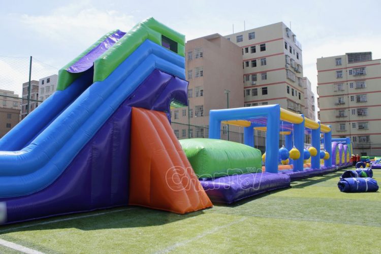 free fall in largest inflatable obstacle course