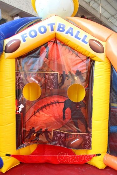 football toss side