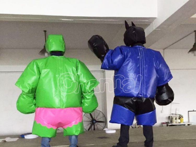 green hulk sumo suit with batman