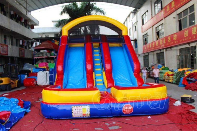 double lane waterslide