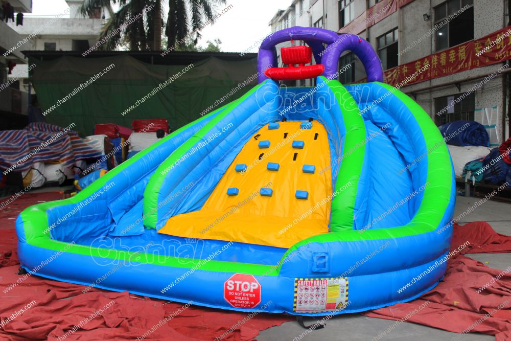 splash island inflatable