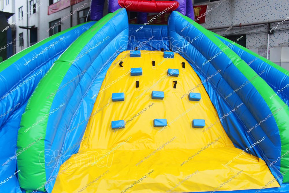 splash island inflatable water park