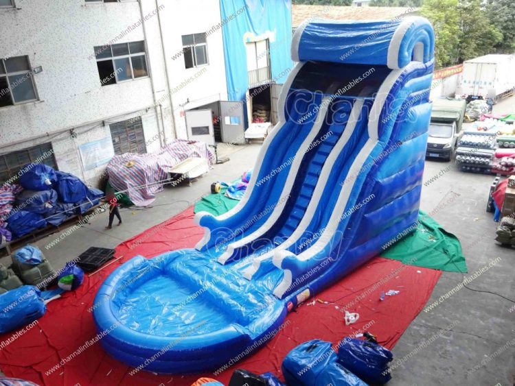 giant wave commercial water slide